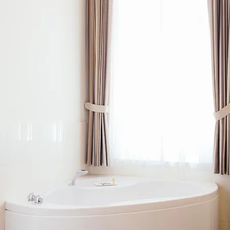 Hotel Brandenburger Tor 4*