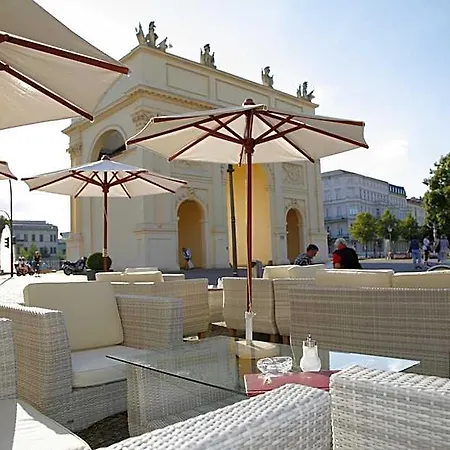 Brandenburger Tor 4*