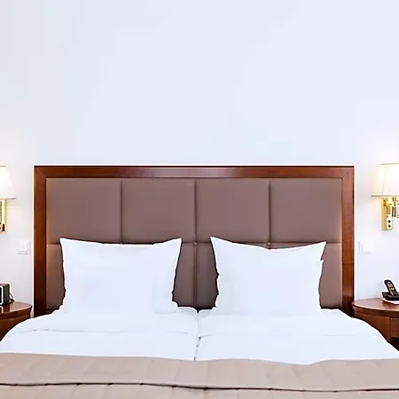 Brandenburger Tor 4* Potsdam