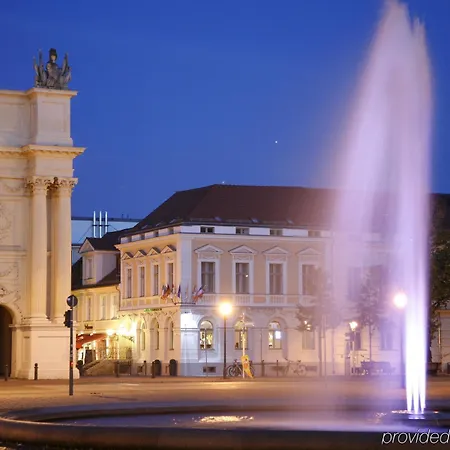 Brandenburger Tor 4*