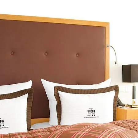 Brandenburger Tor 4*