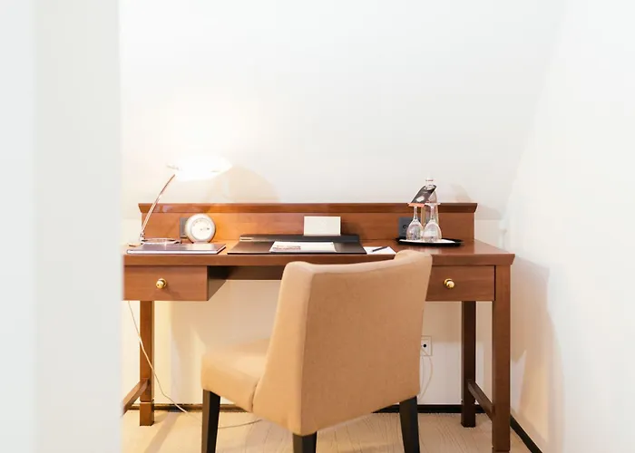 Hotell Brandenburger Tor 4*