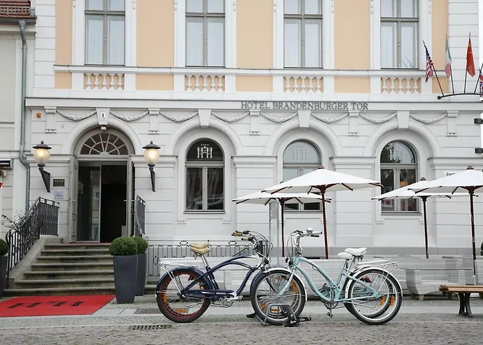 Brandenburger Tor Отель 4*
