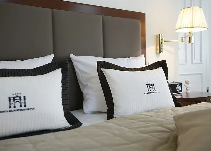 Brandenburger Tor Отель 4*